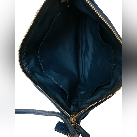 Coach Crossbody in Signature Nylon #3454 Peacock Blue - Picture 6 of 8